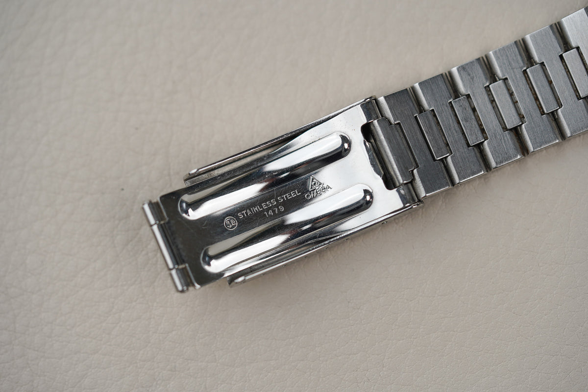 1993 Omega Speedmaster Moonwatch 3592.50 Hesalite Sandwich Apollo XI