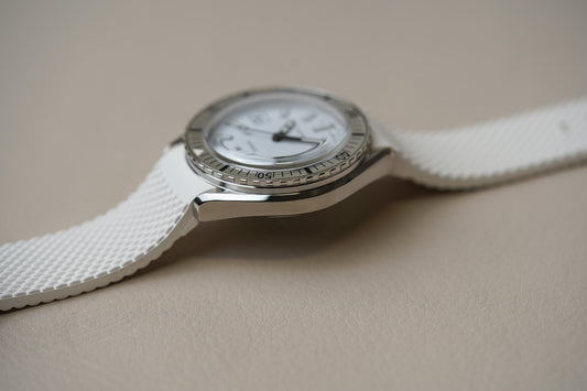 (Deposit)Doxa SUB 200 Whitepearl Steel Inlay Rubber 796.10.011.23