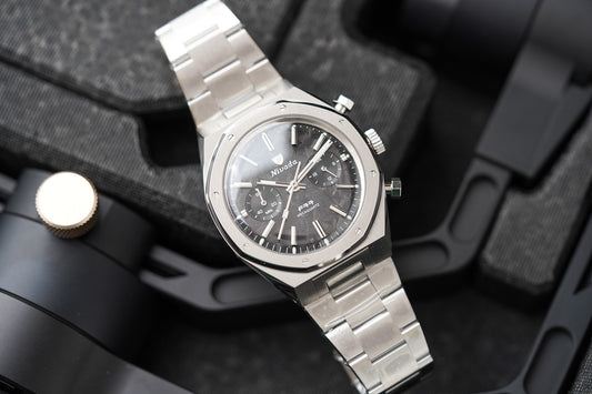 Nivada Grenchen F77 Chrono Mecaquartz Carbon 38MM 68002Q77