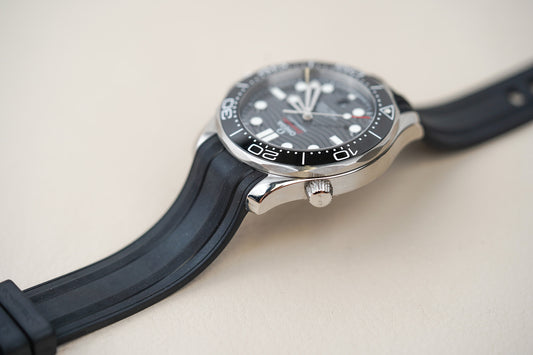 Omega Seamaster 300M Black 210.32.42.20.01.001