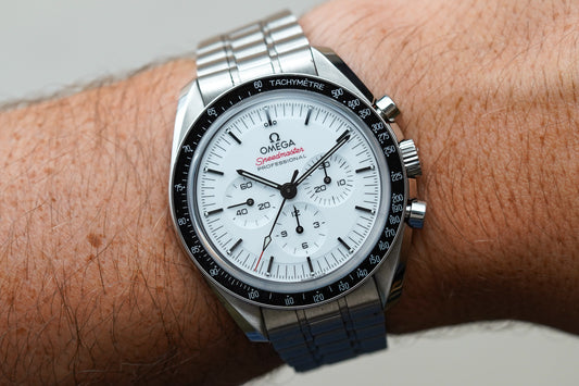 Omega Speedmaster White Moonwatch 310.32.42.50.04.001