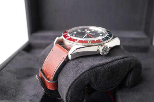 Tudor Black Bay GMT Pepsi reference 79830RB right side of case and lug with crown