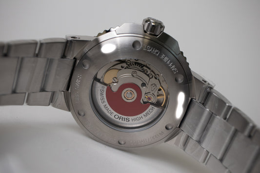 Oris Aquis Date Blue Dial