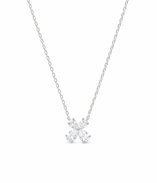 14k White Gold 1.60tcw Pear Shape Lab Grown Diamond Clover Necklace 18"