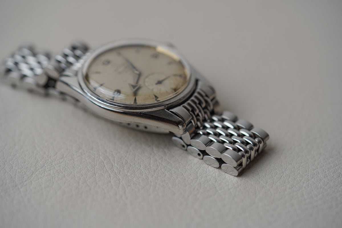 1958 Omega Ranchero CK2990-1 Broad Arrow Hands