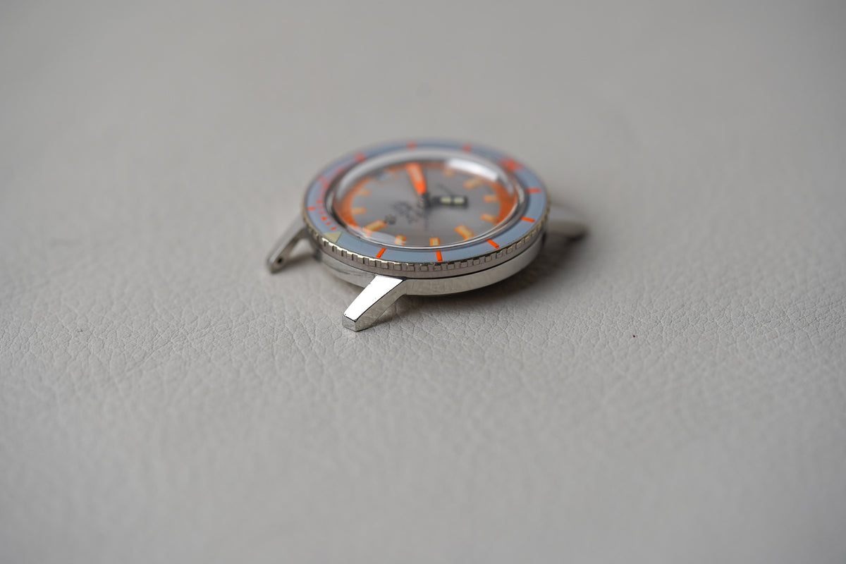 1960's Zodiac Sea Wolf 1781W Bakelite Bezel