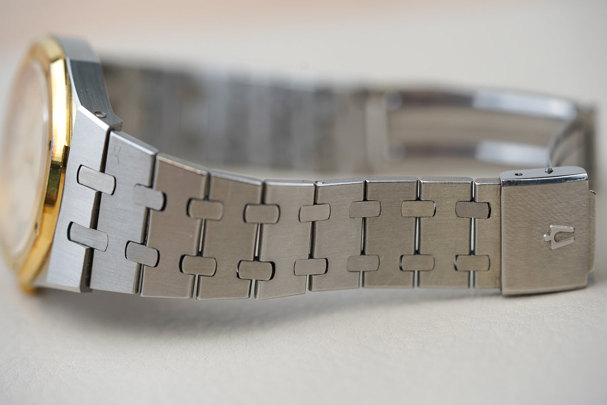 1970's Bulova 'Royal Oak' 4423901
