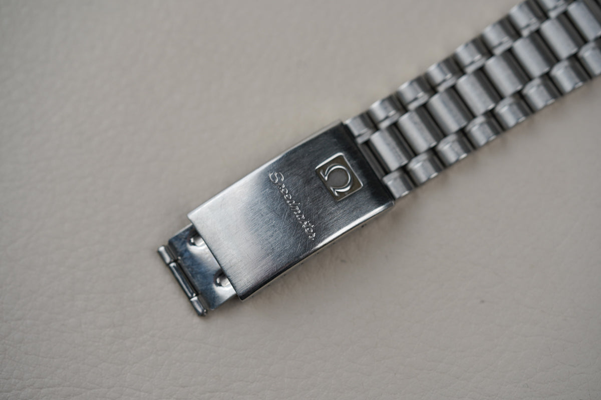1993 Omega Speedmaster Moonwatch 3592.50 Hesalite Sandwich Apollo XI