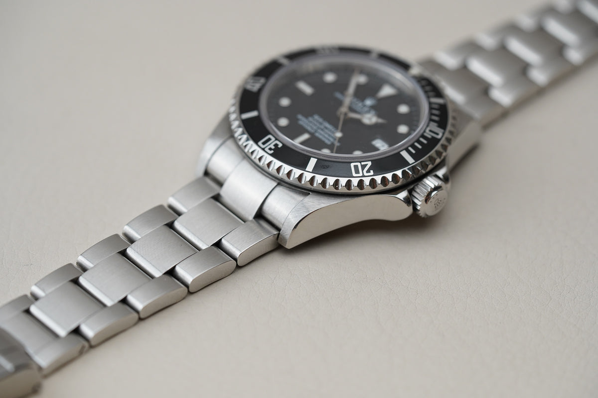 2004 Rolex Sea-Dweller 16600T