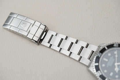2004 Rolex Sea-Dweller 16600T