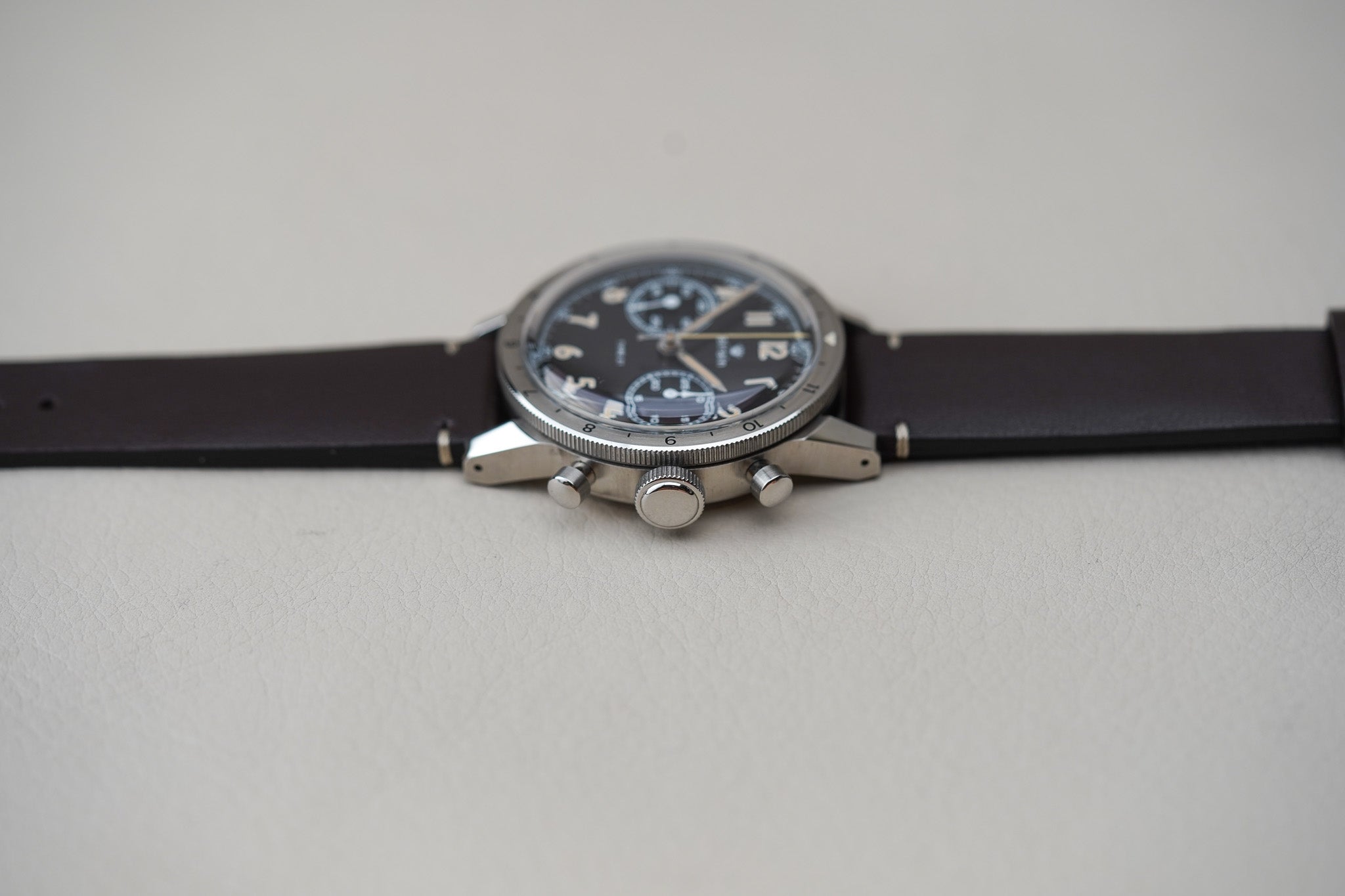 Airain Type 21 Chronograph 423.438