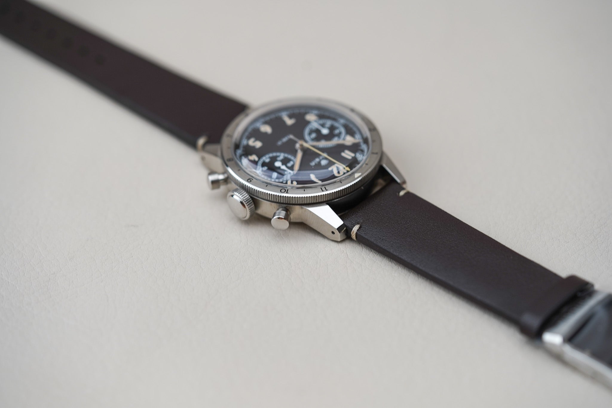 Airain Type 21 Chronograph 423.438