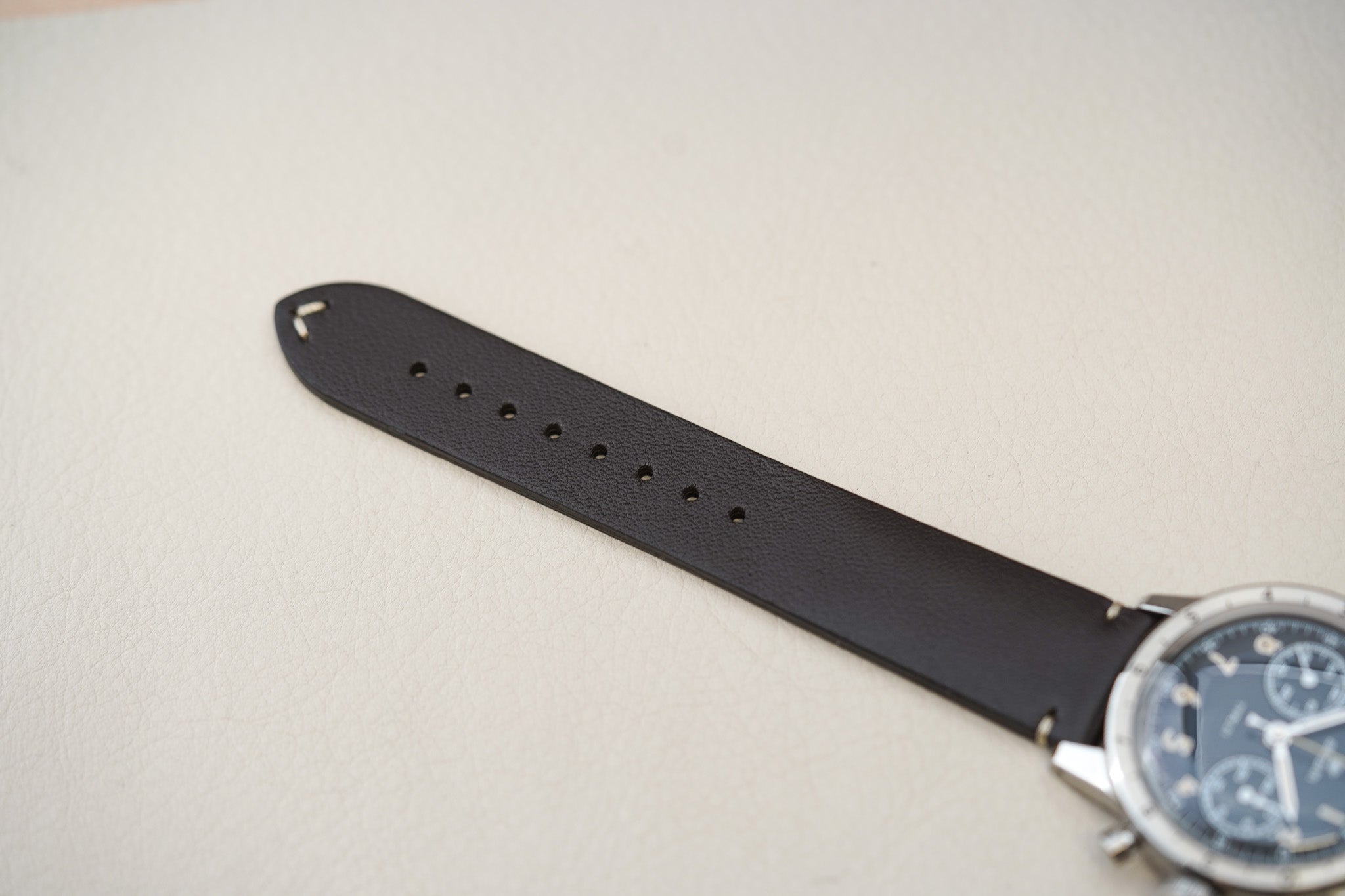 Airain Type 21 Chronograph 423.438