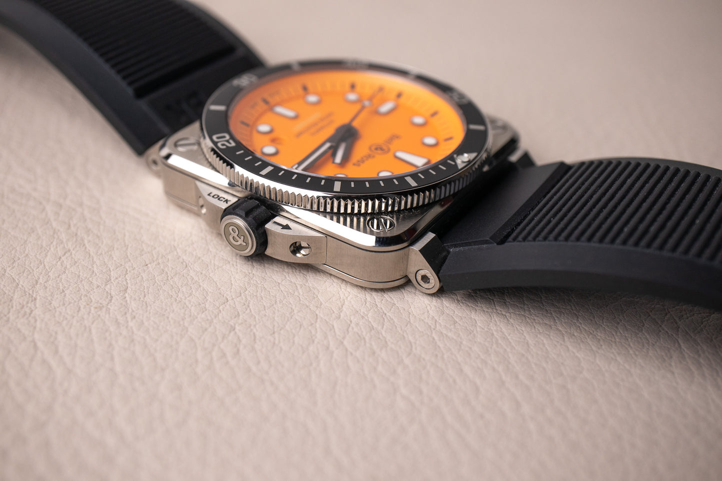 Bell & Ross BR 03-92 Diver Orange BR0392-D-O-ST/SRB
