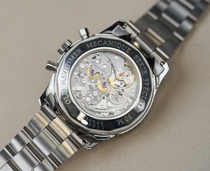 Breitling Navitimer A11022 “Japan Special”
