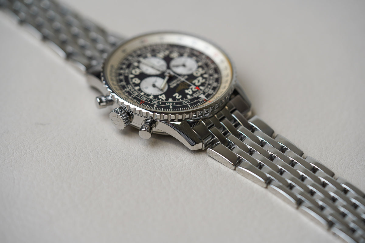Breitling Navitimer Cosmonaute A12322 "Lemania" Luminova