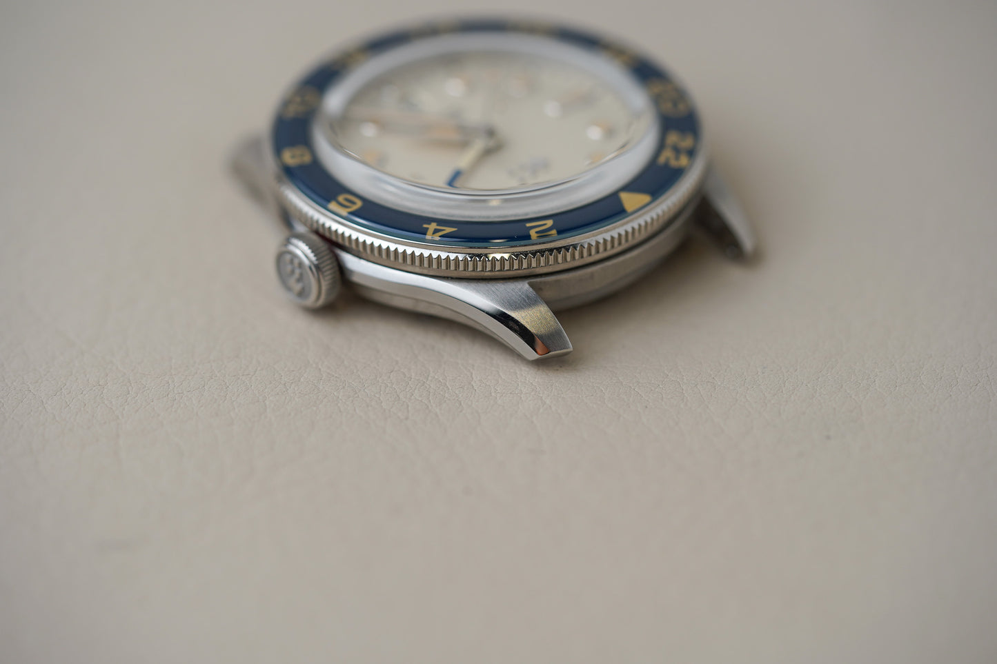 Christopher Ward C65 Aquitaine GMT White Sand Blue C65-41AGM2-S0BE1-B0