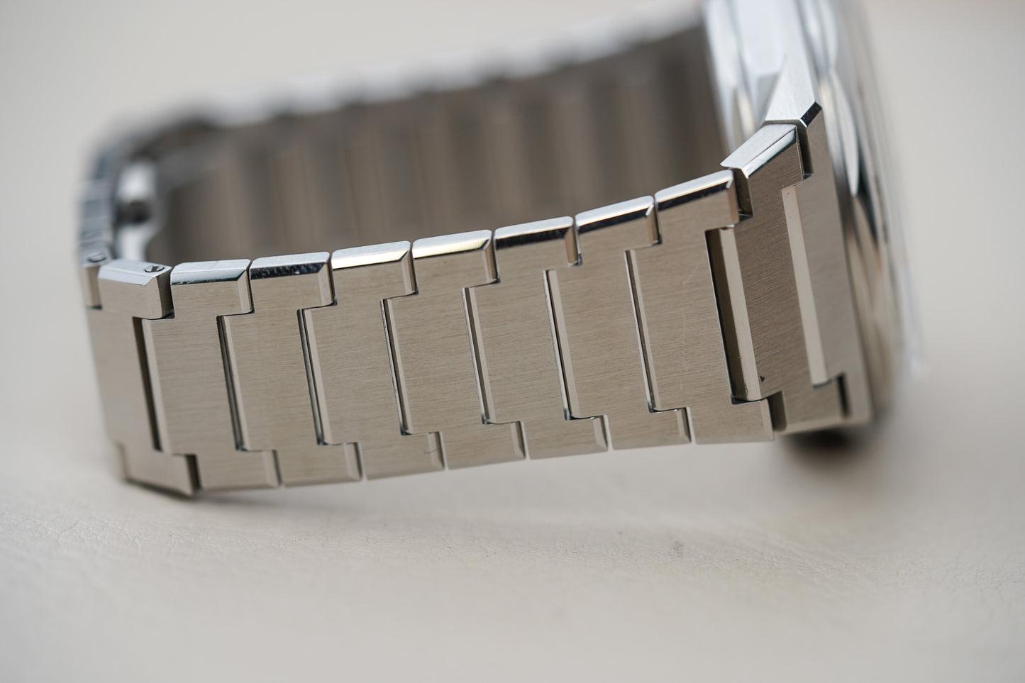 Christopher Ward x W&W C12 Brooklynite C12 Loco C12-41H6D1-WW-B0