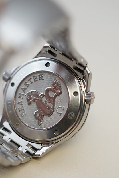 Omega Seamaster 300M James Bond 'Casino Royale' 2220.80