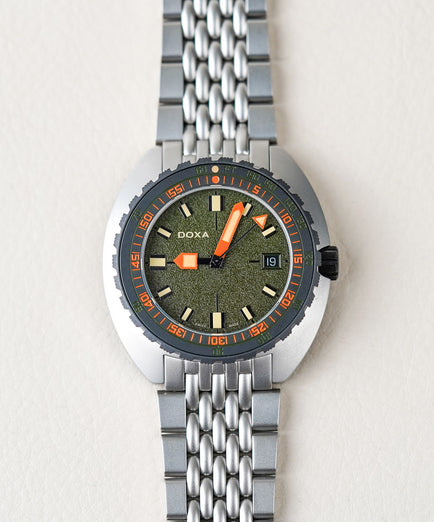 Belmont Watches X Doxa Sub 300 Beta 'Frogger' 830.10.101.10-SE10