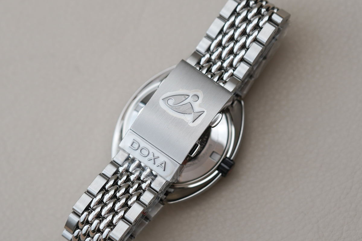 Pre Order - Doxa SUB 300 Beta 'Minehunter' For Active Duty and Retired Navy EOD (50% Deposit)