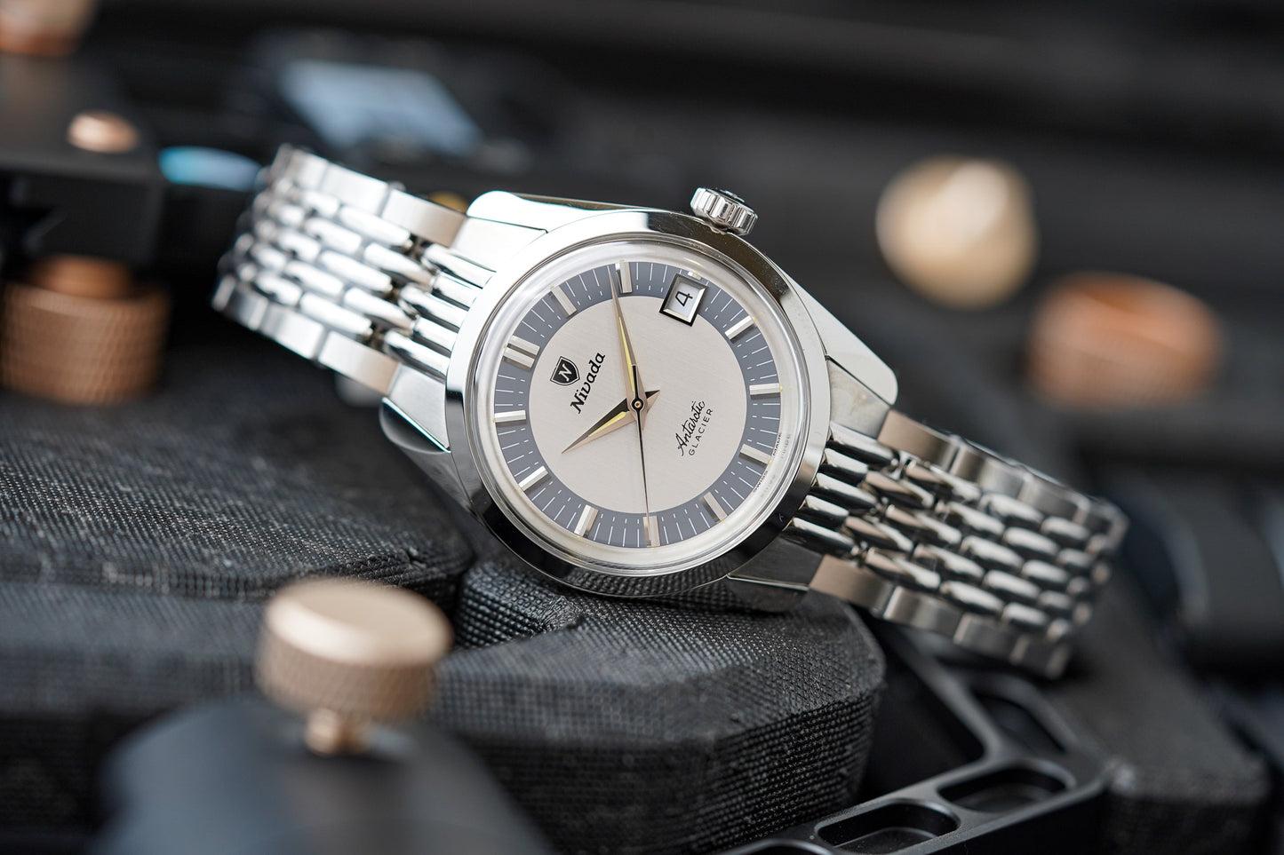 Nivada Grenchen Antarctic Glacier 35mm 35020M04 BOR