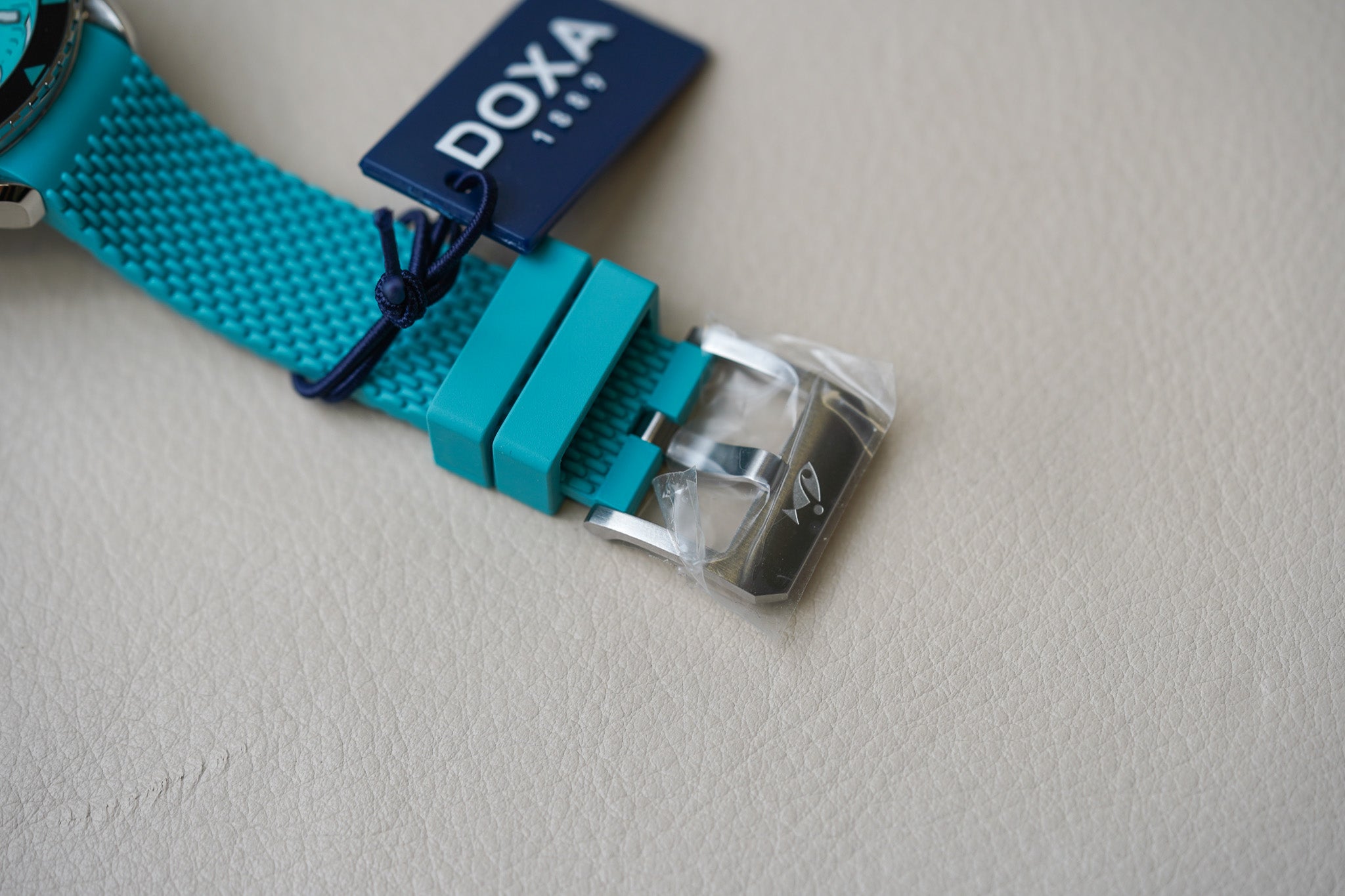 Doxa SUB 200 Aquamarine Rubber 799.10.241.25