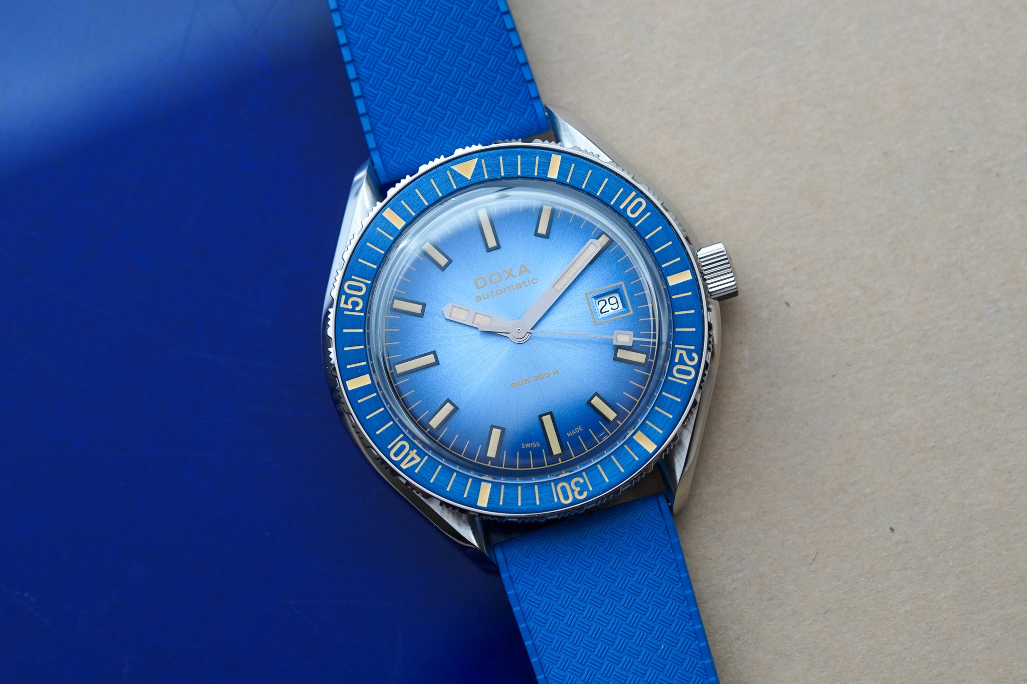 Doxa SUB 200 II Caribbean 795.10.201.32 Blue Strap