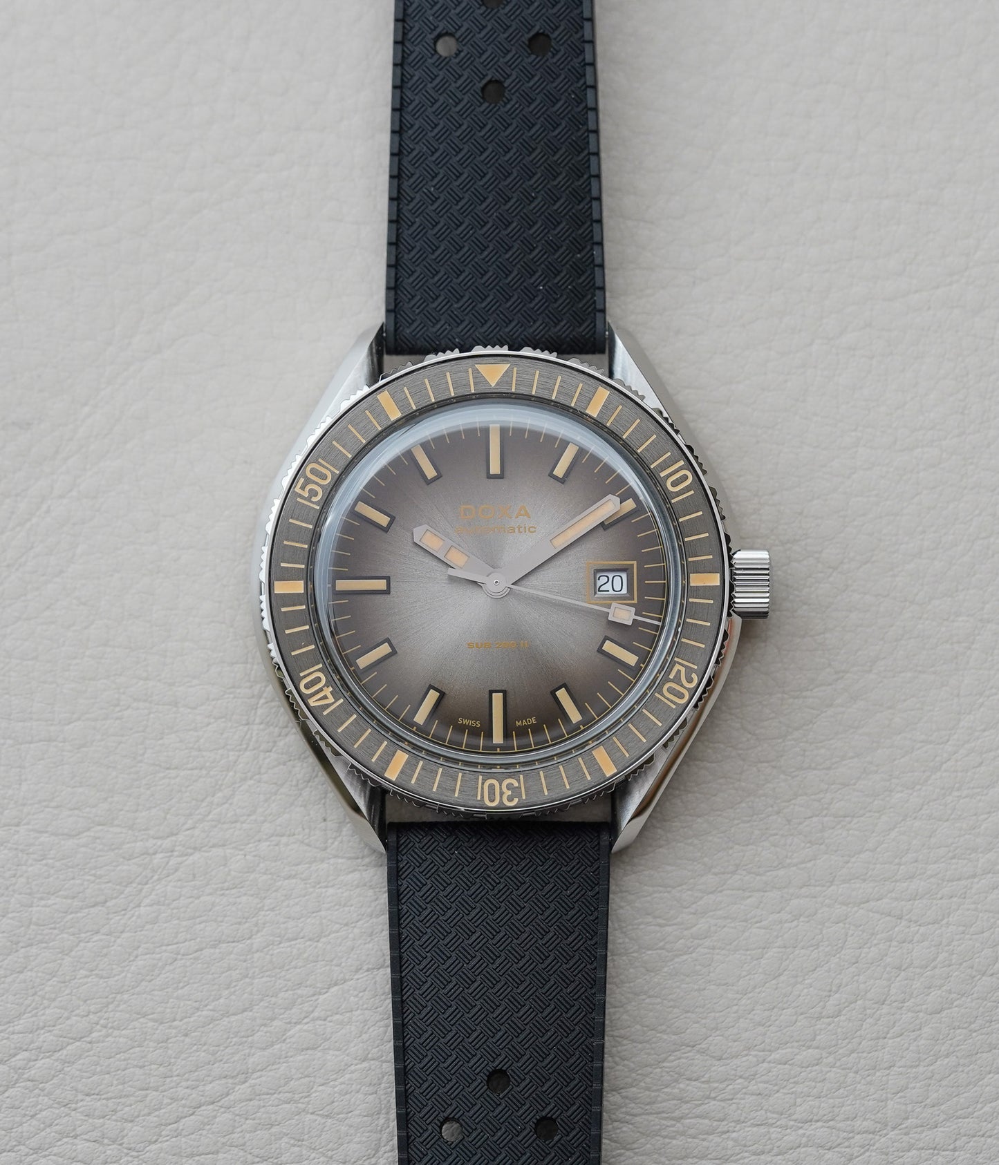 Doxa SUB 200 II Sharkhunter Vintage 795.10.101V.20 Grey Insert