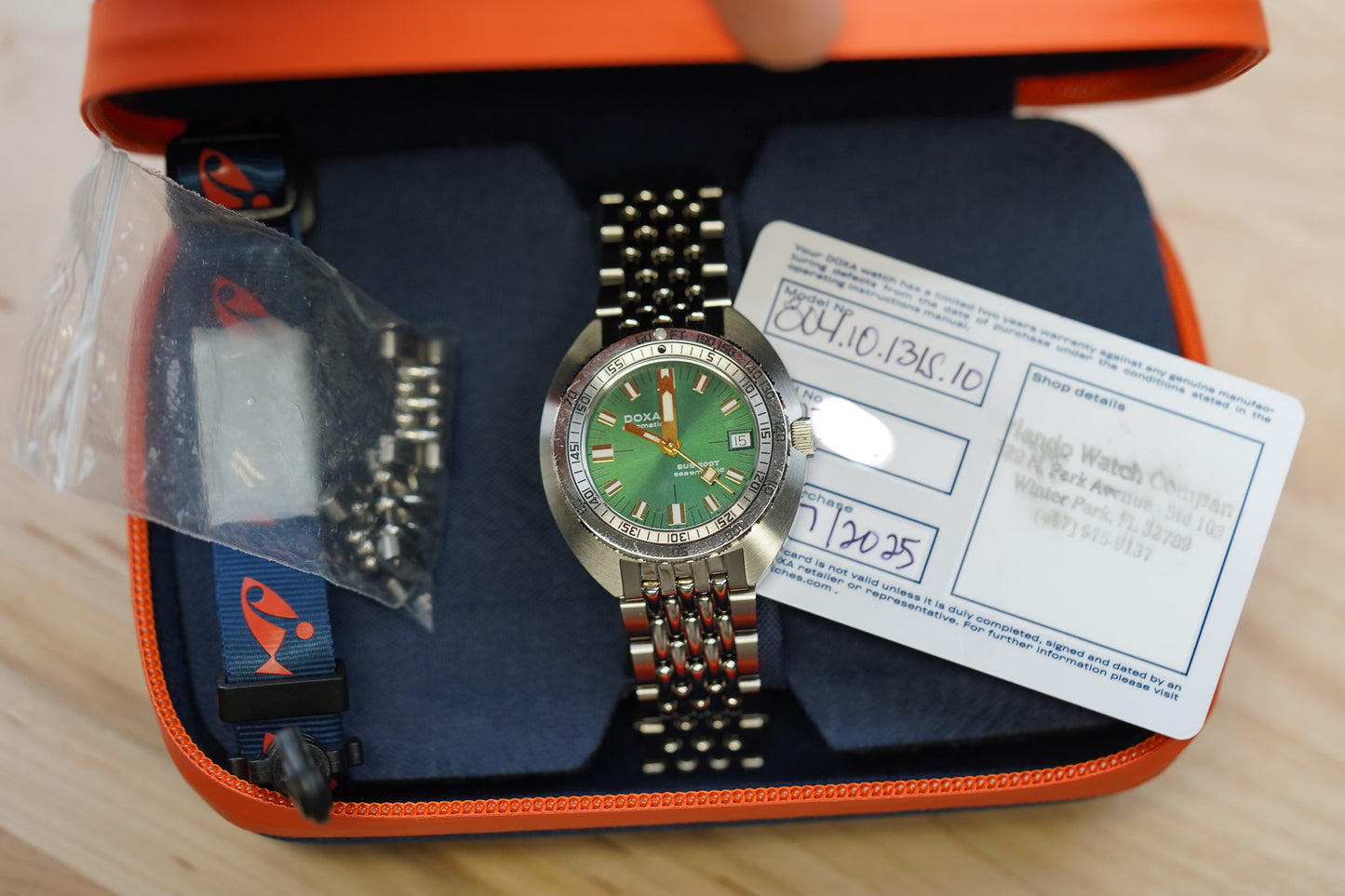 Doxa SUB 200T Sea Emerald Sunray 804.10.131S.10