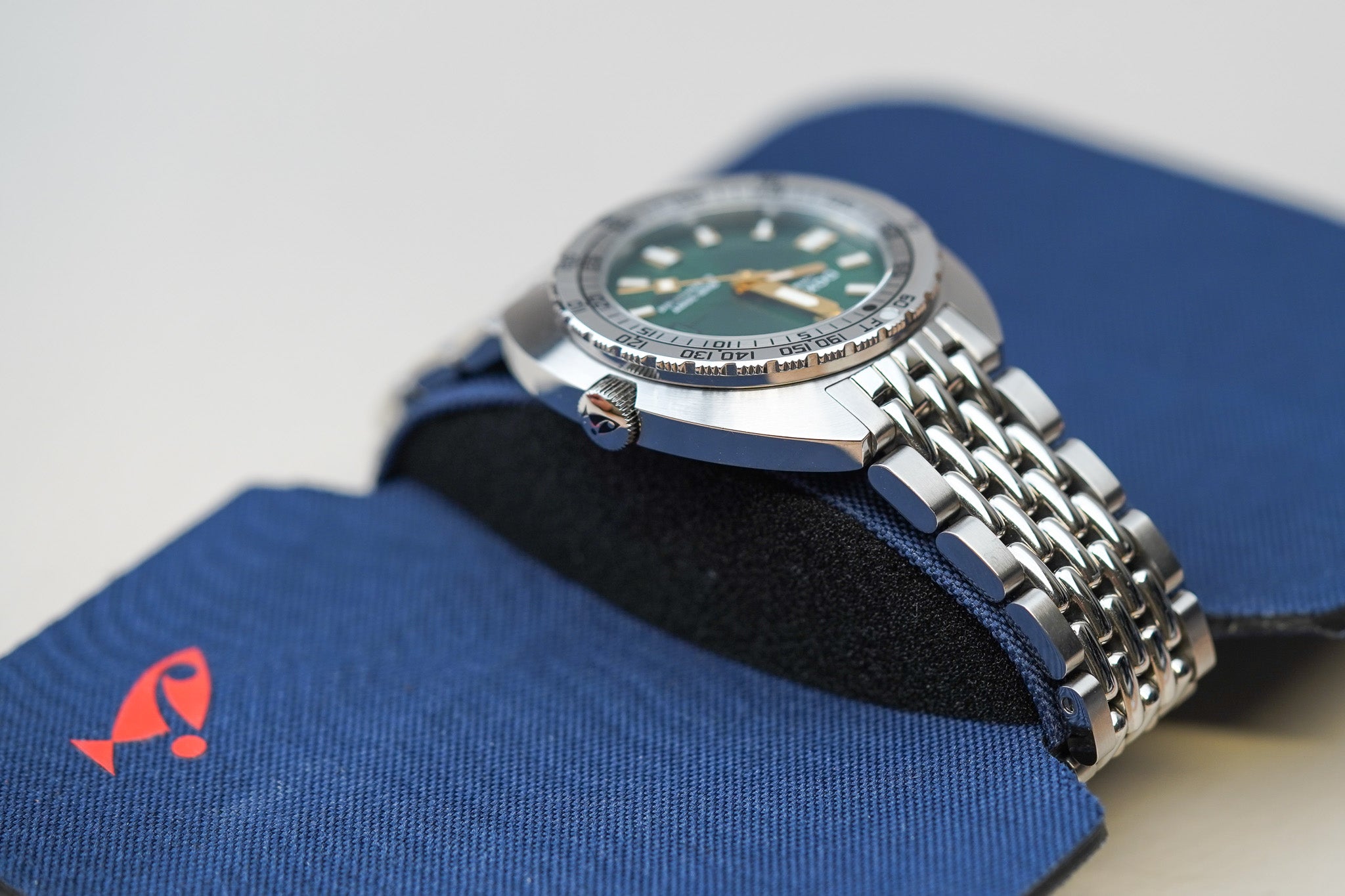 Doxa SUB 200T Sea Emerald Sunray 804.10.131S.10