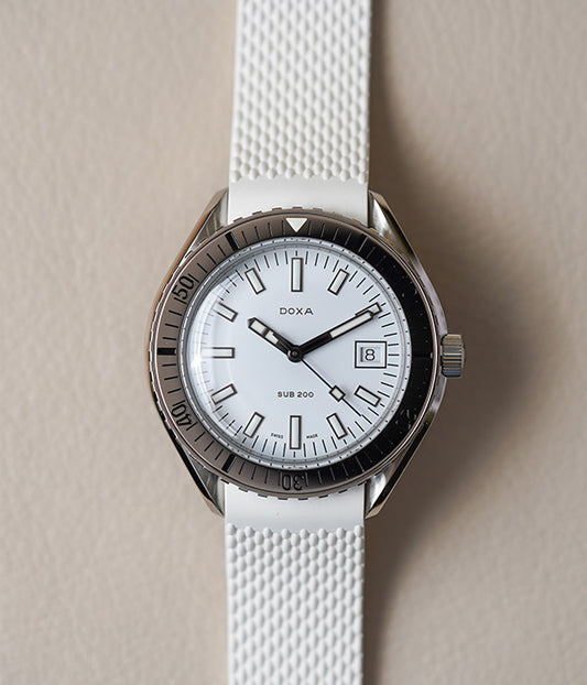 (Deposit)Doxa SUB 200 Whitepearl Steel Inlay Rubber 796.10.011.23