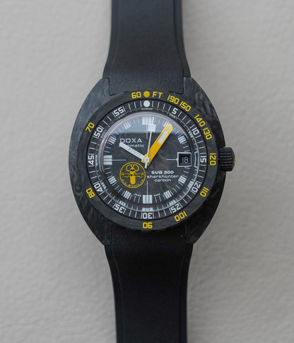 Doxa SUB 300 Carbon Aqua Lung US Divers Sharkhunter 822.70.101AQL.20 Limited