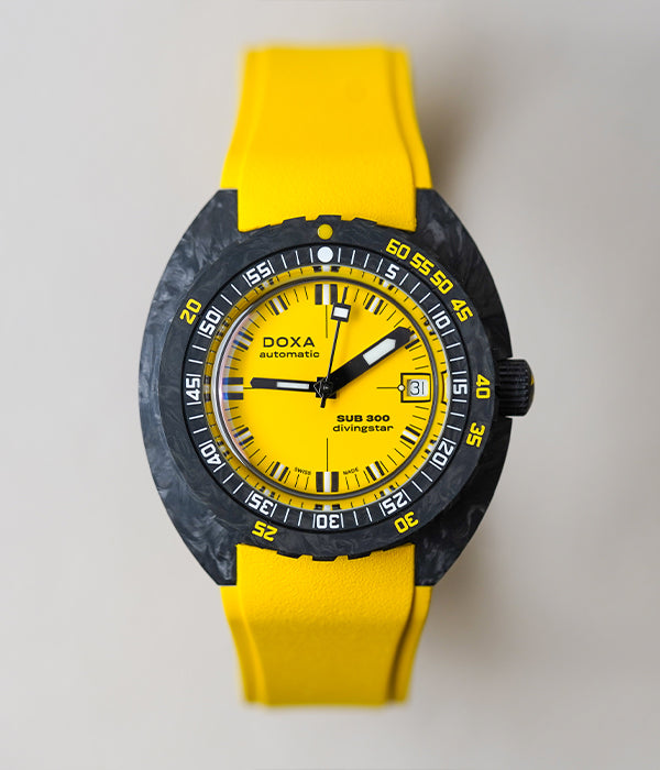 Doxa SUB 300 Carbon Divingstar 822.70.361.31