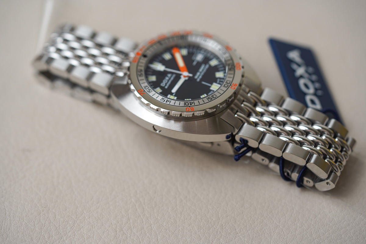 Doxa SUB 300T Sharkhunter 840.10.101.10