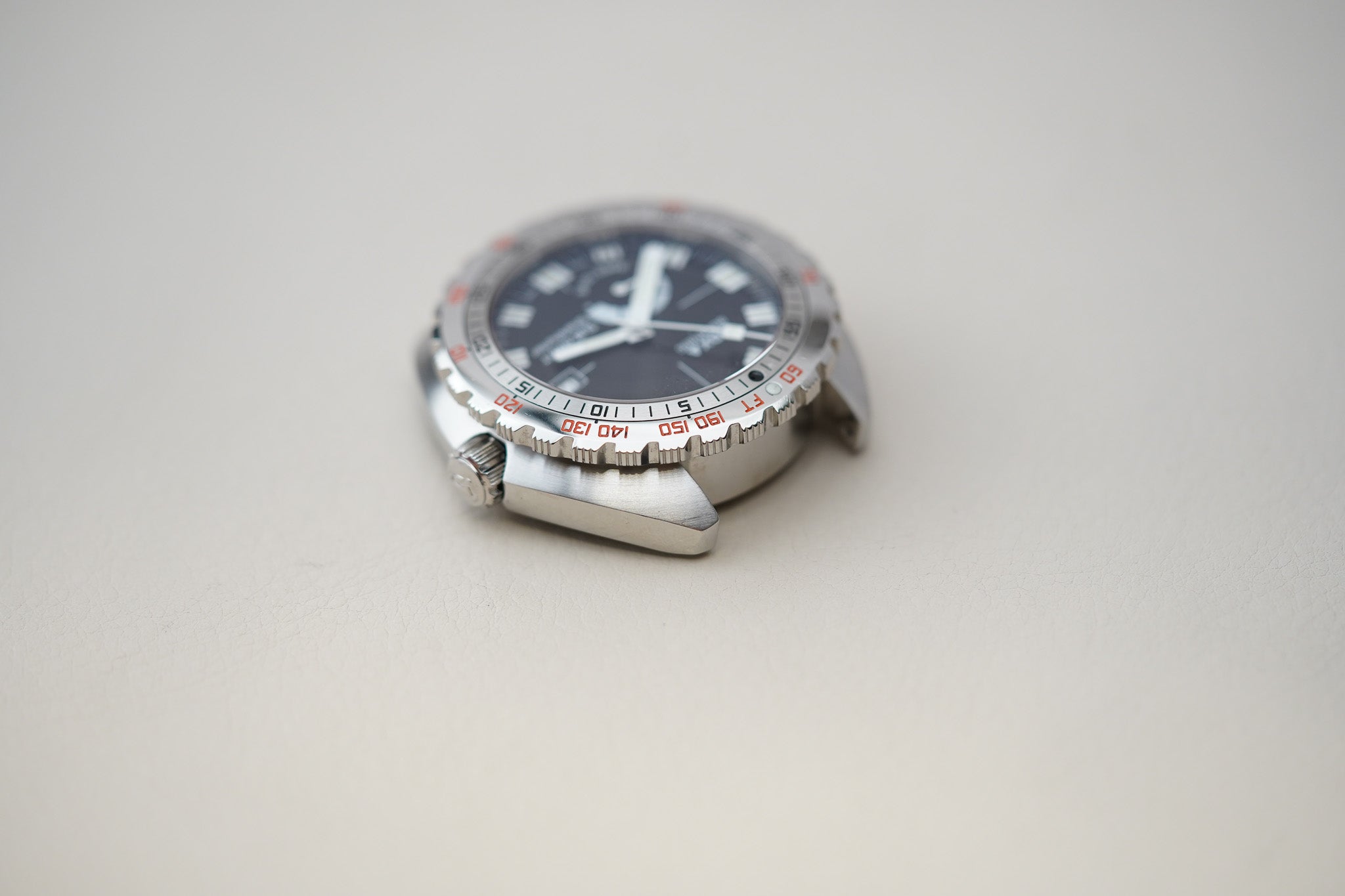 Doxa SUB 4000T Sharkhunter 875.10.101.10