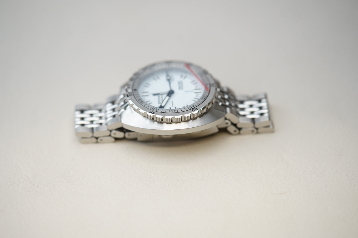 Doxa Sub 750T Whitepearl 825.10.011.10 BOR