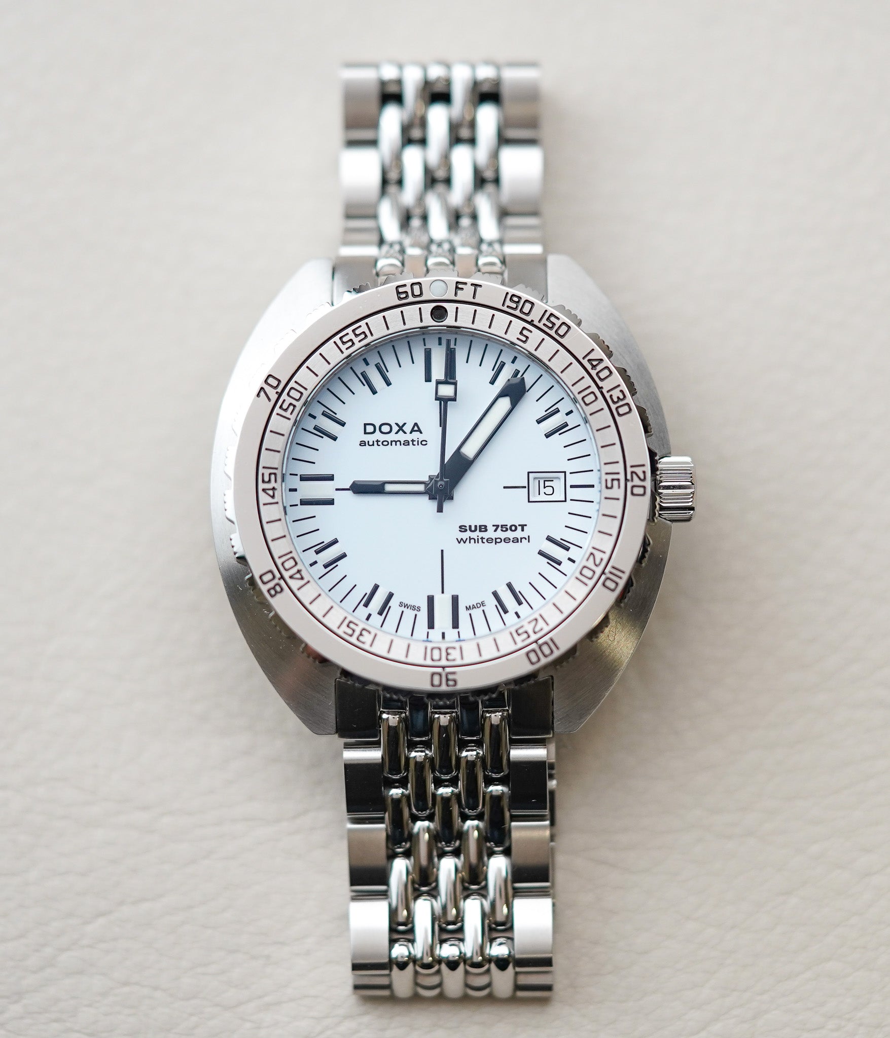 Doxa Sub 750T Whitepearl 825.10.011.10