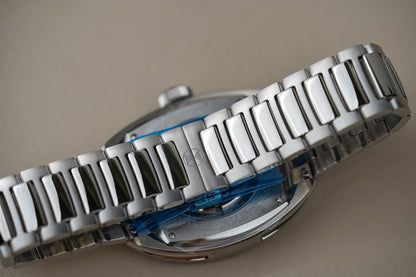 Favre Leuba Chief Date Black 00.20102.102.01.200