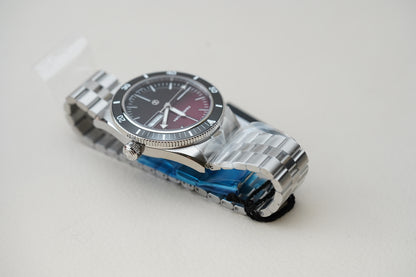 Favre Leuba Deep Raider Day Date Red 00.20311.110.10.200