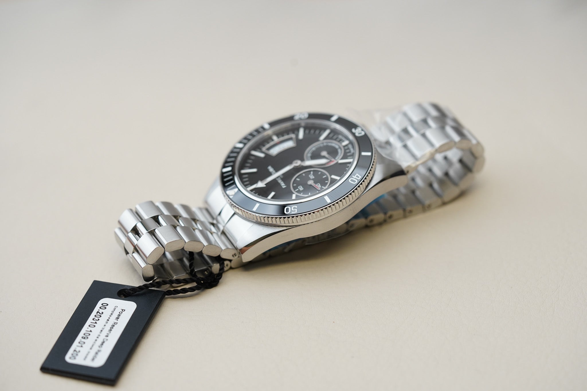 Favre Leuba Deep Raider Power Reserve Black 00.20310.109.01.200