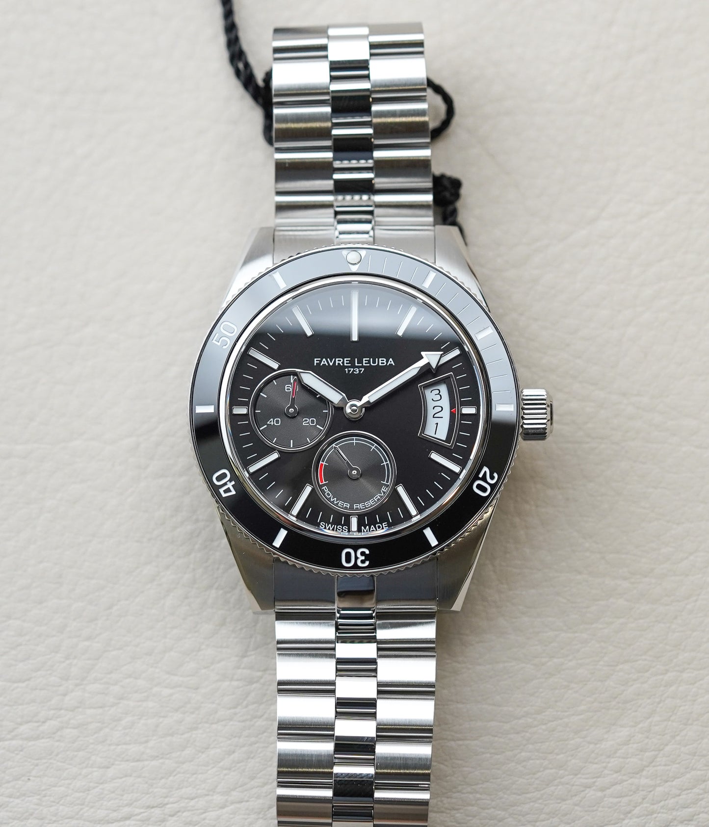 Favre Leuba Deep Raider Power Reserve Black 00.20310.109.01.200