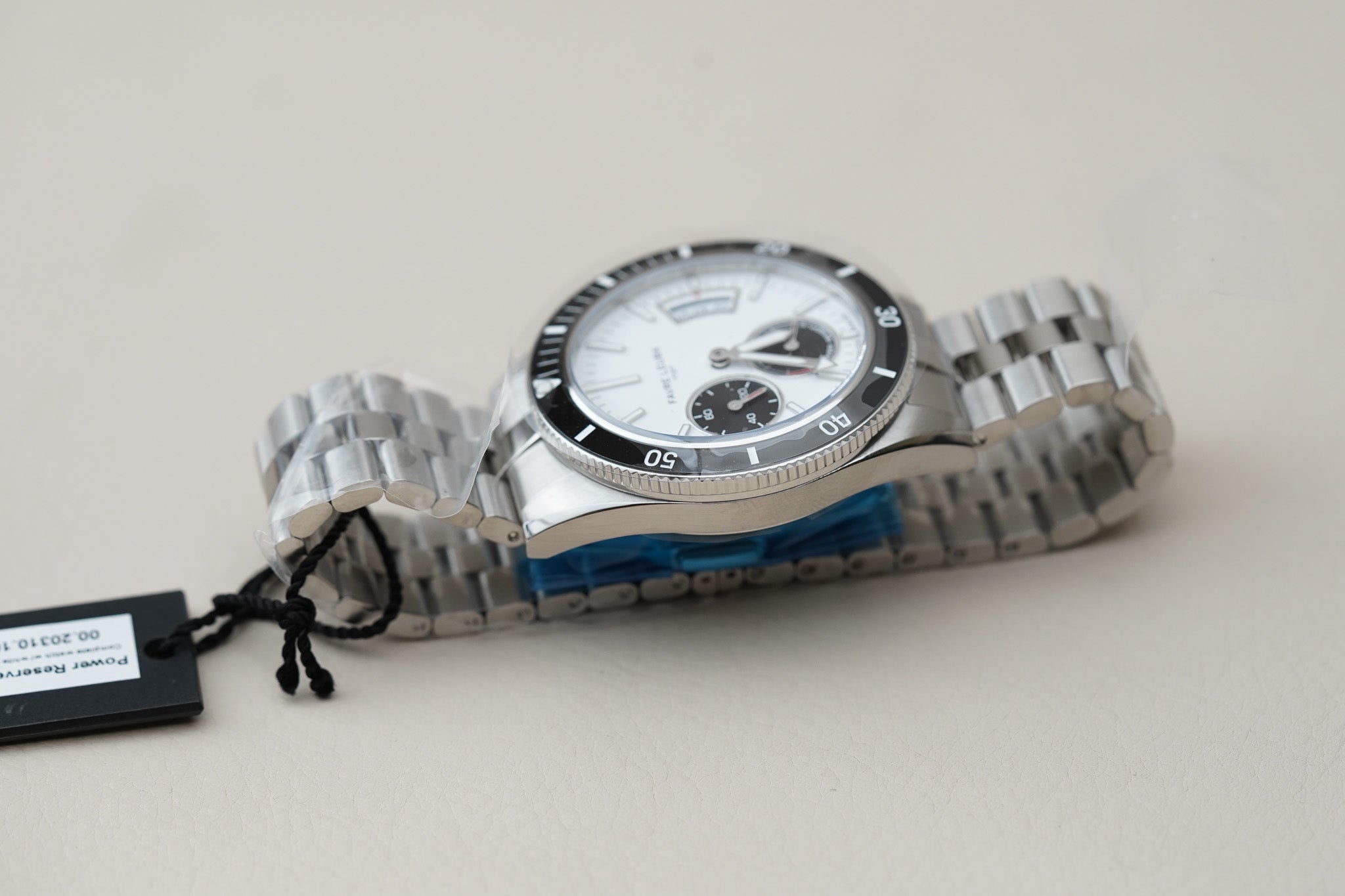 Favre Leuba Deep Raider Power Reserve White 00.20310.109.13.200