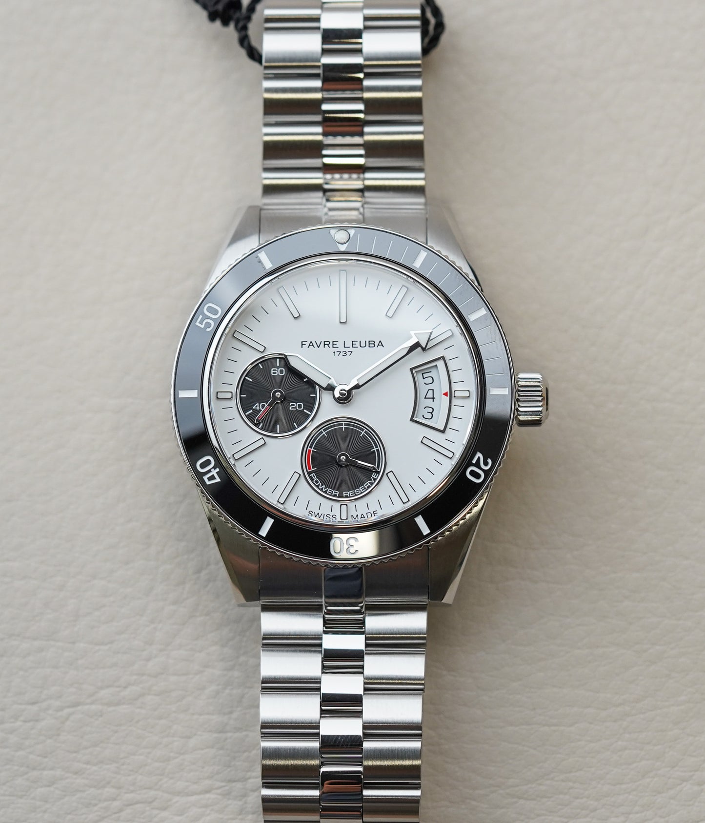 Favre Leuba Deep Raider Power Reserve White 00.20310.109.13.200