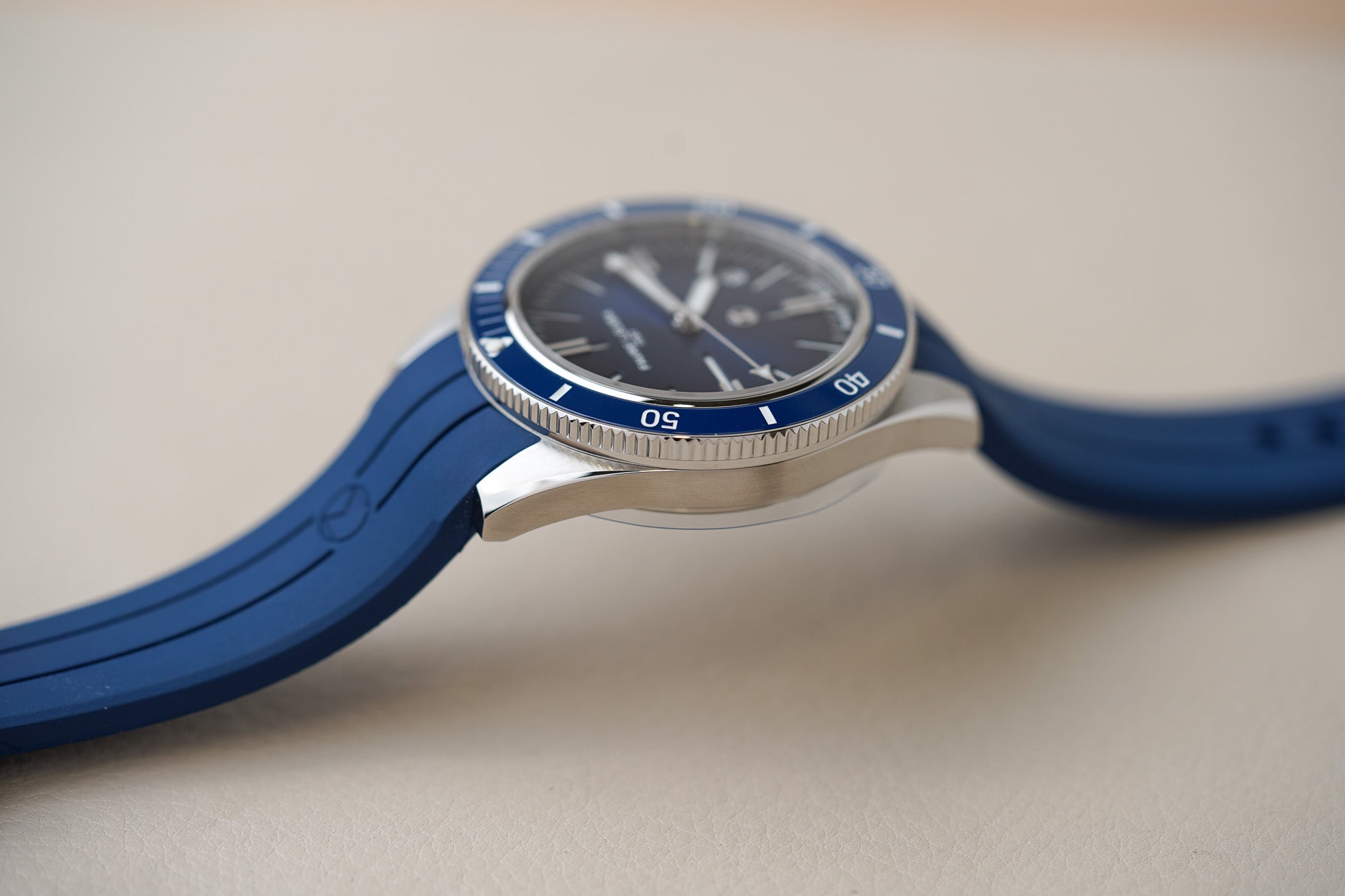Favre Leuba Deep Raider Renaissance Blue 00.20308.101.02.302
