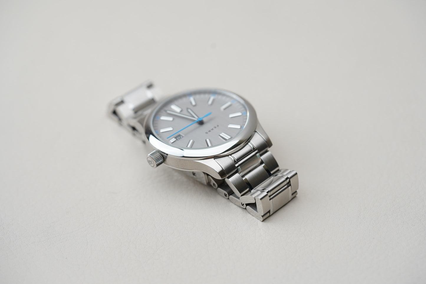Fears Redcliff 39.5 Date Pewter Grey B5139.510