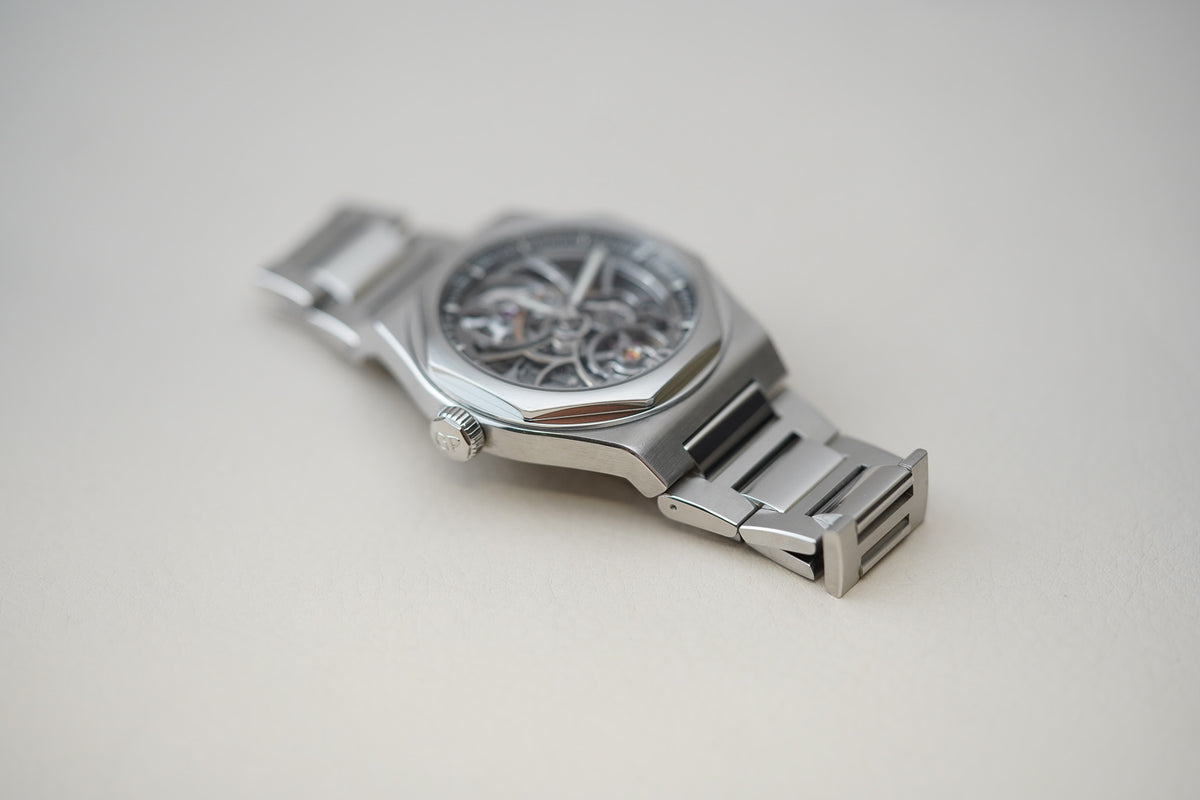 Girard-Perregaux Laureato Skeleton 81015-11-001-11A