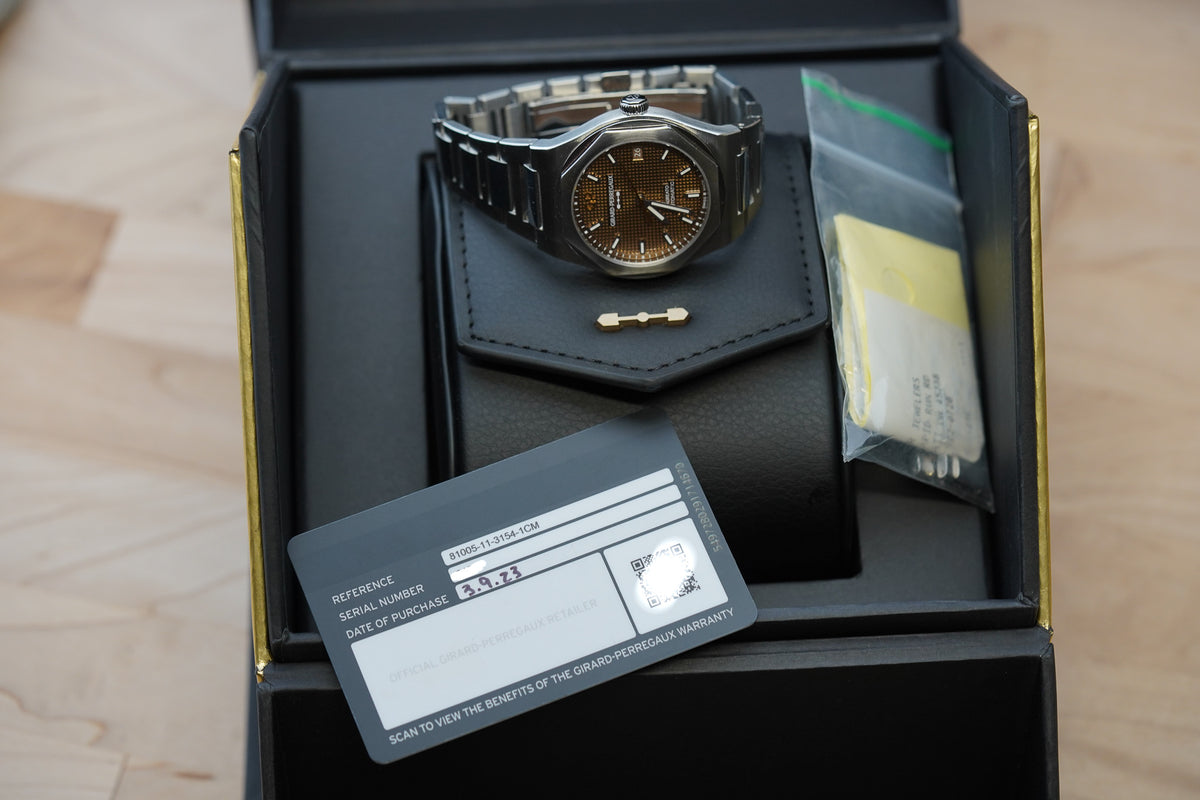 Girard Perregaux Laureato 38mm Copper 81005-11-3154-1CM