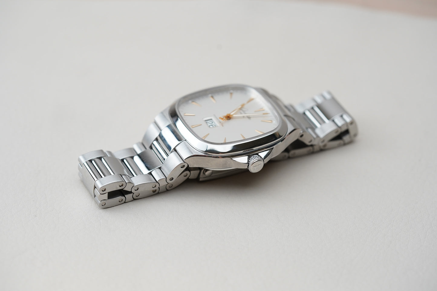 Glashutte Original Seventies Panorama Date 39-47-11-12-14