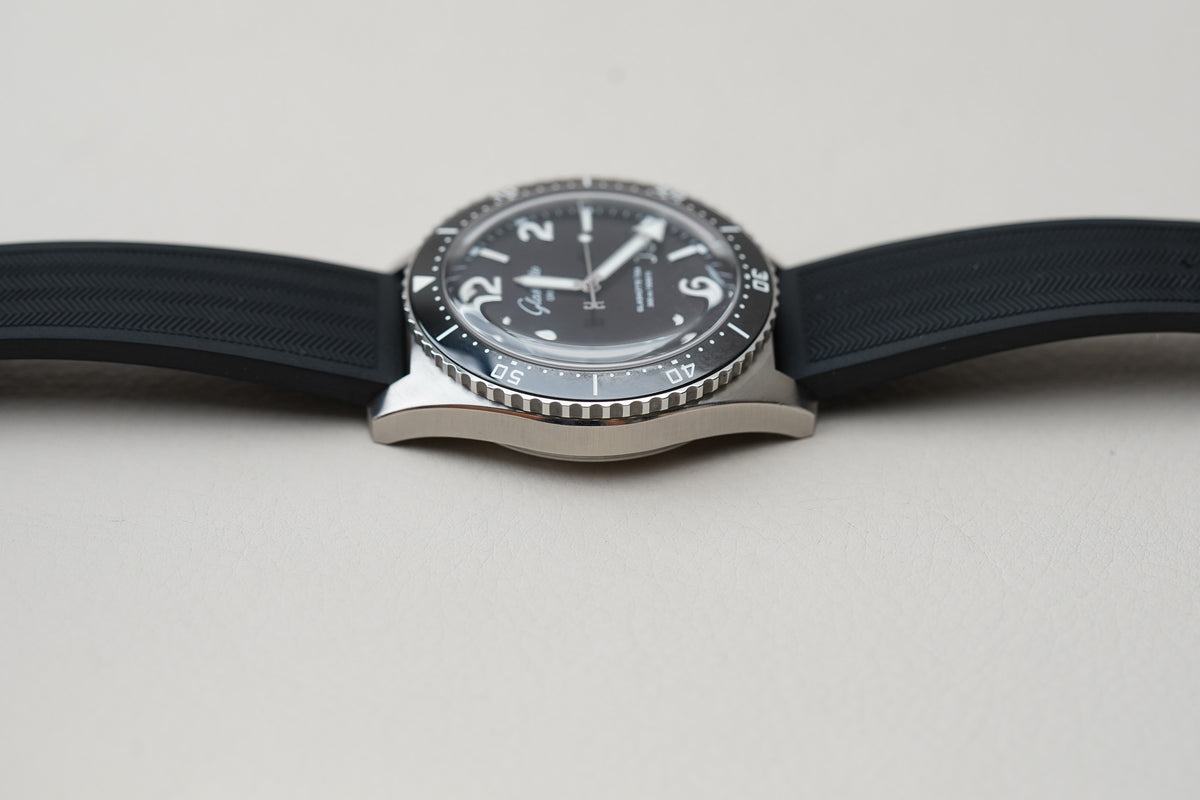 Glashutte Original SeaQ Panorama Date 1-36-13-01-80-33